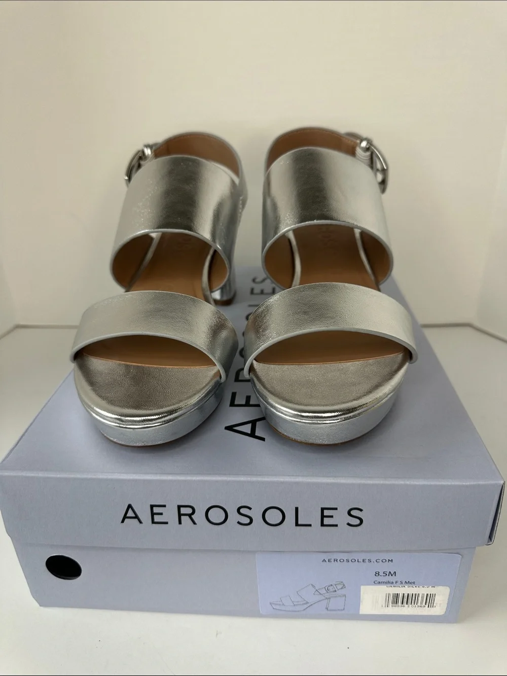 Aerosoles Women's Camilia Round Toe Platform Sandals Size 8.5M Silver Metallic